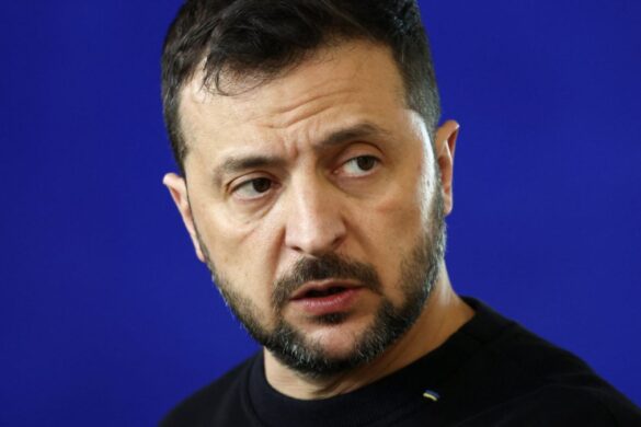 Ζελένσκι : Οποιαδήποτε προσπάθεια να με αντικαταστήσουν εν μέσω πολέμου θα αποτύχει