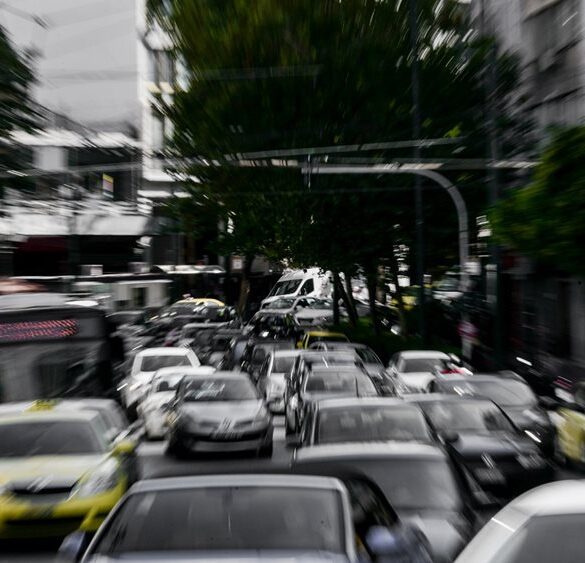 ΕΛΣΤΑΤ: Αύξηση 21,6% στα νέα οχήματα το Σεπτέμβριο