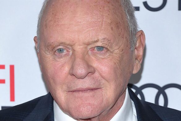 Άντονι Χόπκινς: Σε ρυθμούς ρούμπα η νέα του ανάρτηση