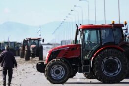 Φουντώνουν οι αγροτικές κινητοποιήσεις στην Αχαΐα: Μπλόκα, αντιδράσεις και κλιμάκωση