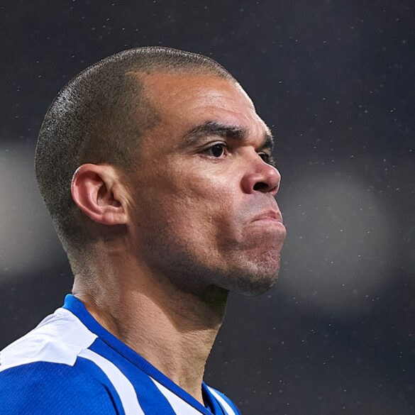 Πέπε ο γηραιότερος σκόρερ του Champions League