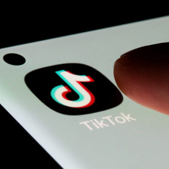 TikTok: Μπλόκο σε βίντεο που ωραιοποιούν τη νευρική ανορεξία