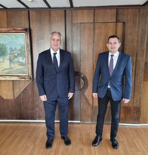Στον υπουργό Εσωτερικών Μ. Βορίδη ο Αντιπεριφερειάρχης Θ. Βασιλόπουλος για τις ελλείψεις προσωπικού στις ΔΑΟΚ