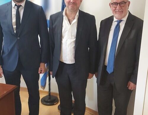 Συνάντηση εργασίας του Αντιπεριφερειάρχη Π.Σακελλαρόπουλου με τον Γ.Γ. Τουριστικής Πολιτικής & Ανάπτυξης, Μύρων Φλουρή