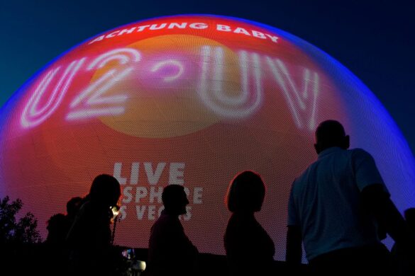 Συναυλία υπερθέαμα των U2 στο Λας Βέγκας – Εγκαινίασαν το «Sphere»