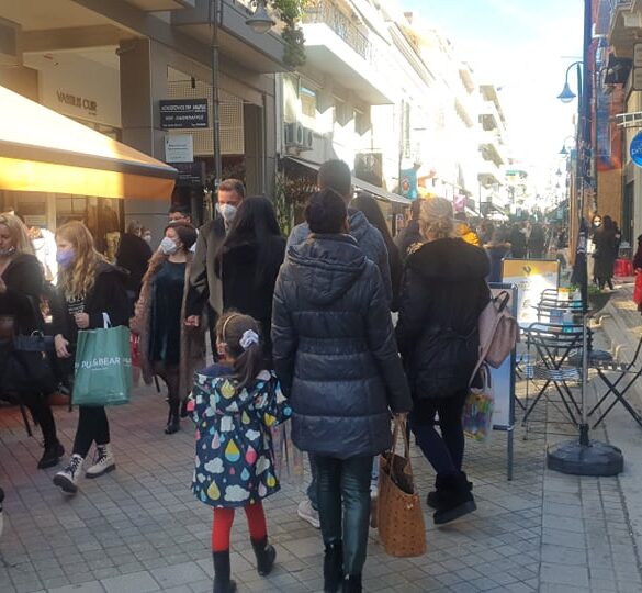 Πάτρα – Κυριακή των Βαΐων: Ανοιχτά τα μαγαζιά σήμερα – Το εορταστικό ωράριο των επόμενων ημερών