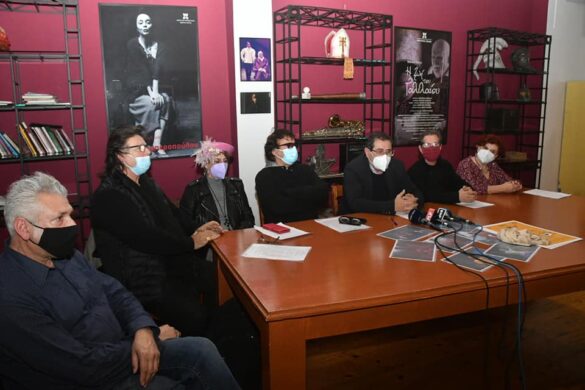 «Εκκλησιάζουσες»: Η νέα παράσταση του ΔΗΠΕΘΕ που ξεκινάει το Σάββατο