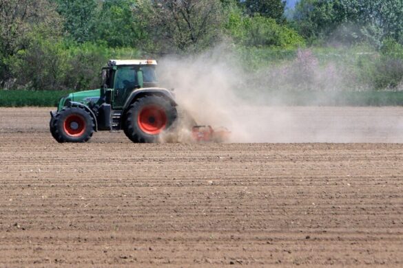 Αγρότες: Πετρέλαιο, ρεύμα και ρύθμιση χρεών – Τα 5+1 νέα μέτρα στήριξης