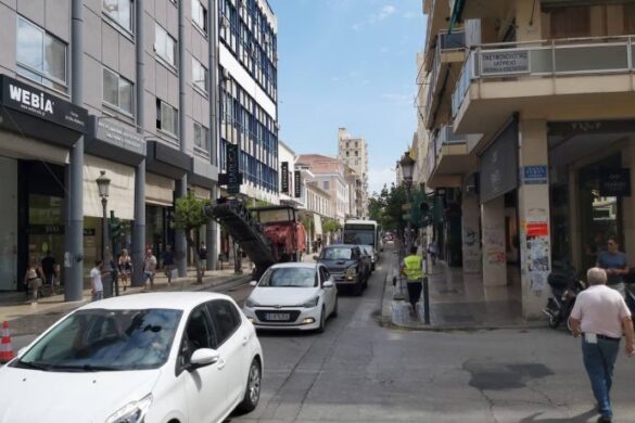 Μελάς στον Max: πεζοδρόμηση Μαιζώνος μέχρι τα Χριστούγεννα – Ξεκινούν οι εργασίες στη πλατεία Όλγας