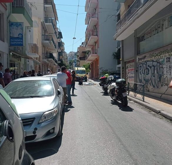 Έκτακτο-Τώρα: Πτώση γυναίκας από πολυκατοικία-Διαπιστώθηκε πως είναι νεκρή-Πληροφορίες για άτομο που έχει ταμπουρωθεί στο διαμέρισμα