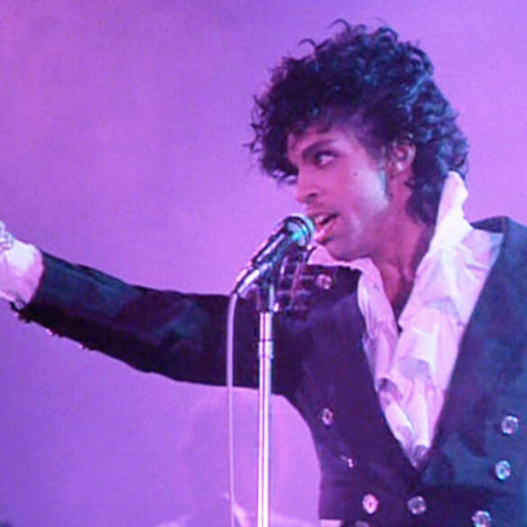 Η ταινία «Purple Rain» μεταφέρεται στη θεατρική σκηνή