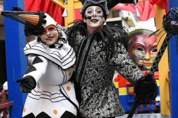 Ακρίβεια και στο Πατρινό Καρναβάλι – Στολές από 60 μέχρι 90 ευρώ