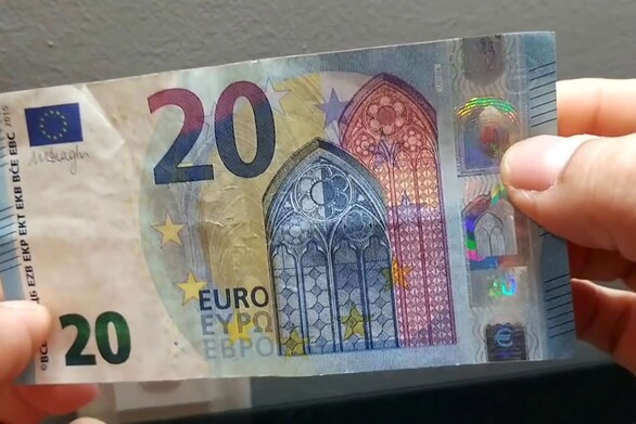 Πάτρα: Συναγερμός στις αρχές για ζευγάρι που προσπαθεί να εξαπατήσει καταστηματάρχες