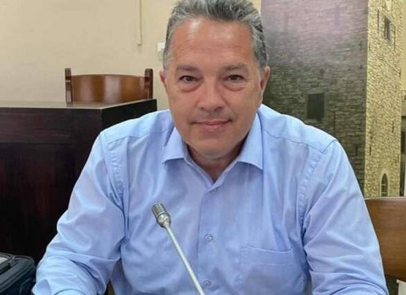 Κώστας Σβόλης: Ο Δήμαρχος να εφαρμόζει όσα ο ίδιος ψήφισε