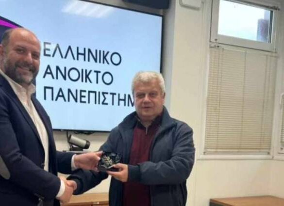 Επίσκεψη στο ΕΑΠ του Προέδρου του ΤΕΕ Βαγγέλη Καραχάλιου