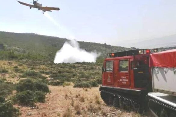 Φωτιά στη Βόνιτσα Αιτωλοακαρνανίας – Μεγάλη κινητοποίηση της Πυροσβεστικής και από αέρος