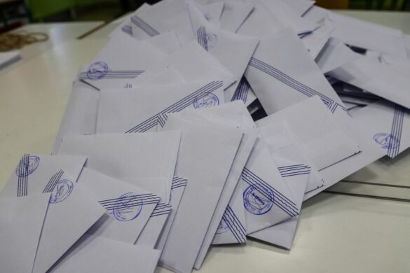 Εκλογές 2023: Στο 31,52% η συμμετοχή σύμφωνα με την ανακοίνωση του ΥΠΕΣ
