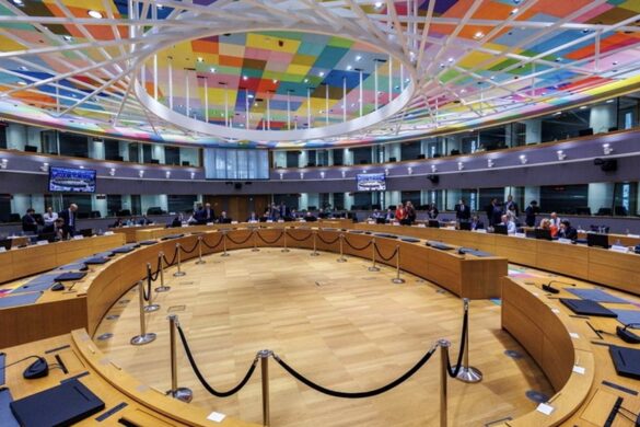 Στις συνεδριάσεις του Eurogroup και ECOFIN στο Λουξεμβούργο ο Κωστής Χατζηδάκης