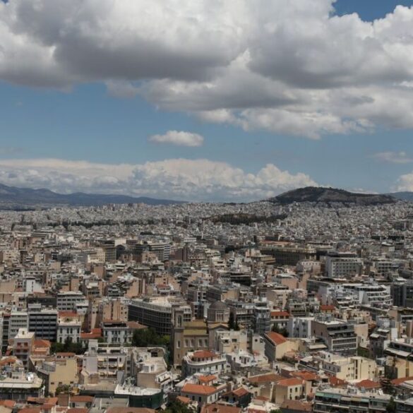 Golden Visa: Αύξηση του ορίου επενδύσεων έως και 800.000 ευρώ – Τα νέα σενάρια