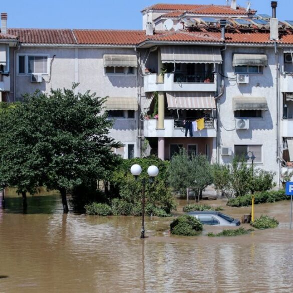 Θεσσαλία: Σε εργατικές κατοικίες θα στεγαστούν πλημμυροπαθείς – Συνεχίζονται οι καταγραφές ζημιών