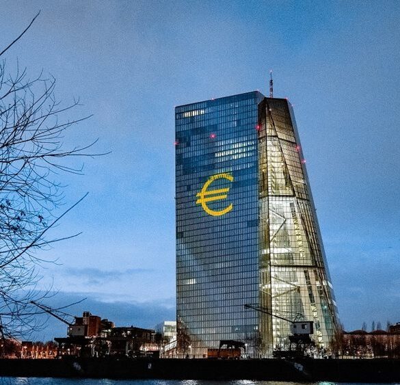 Ευρωζώνη: Πλεόνασμα €39 δισ. στο ισοζύγιο τρεχουσών συναλλαγών τον Απρίλιο
