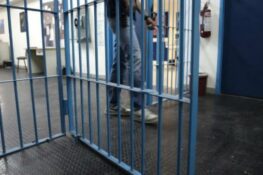 Πάτρα: Στη φυλακή ο απόστρατος Αστυνομικός για διακίνηση ναρκωτικών – Ελεύθερος ο γιος του με όρους