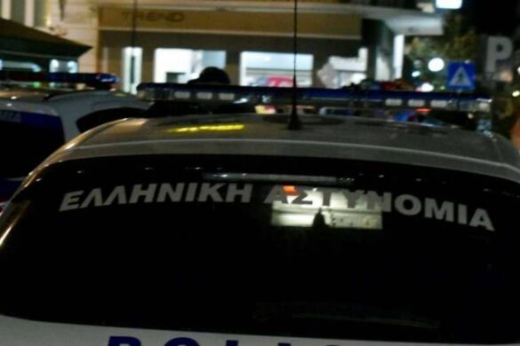 Πάτρα: Συνελήφθη πορτιέρης σε κλάμπ -Είχε στην τσέπη πιστόλι γεμάτο με σφαίρες