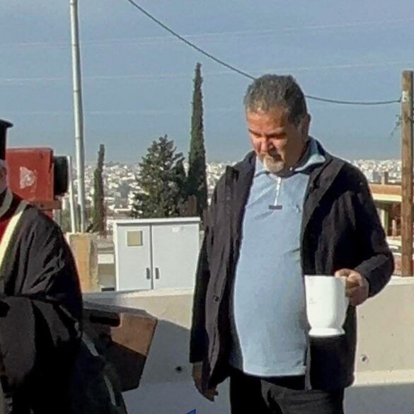 Πάτρα: Αγιασμός στο μπλόκο των αγροτών στην Περιμετρική
