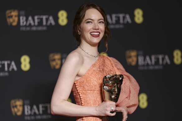 BAFTA 2024: Το ευχαριστώ της Έμα Στόουν στη μητέρα της: «Χωρίς εκείνη τίποτα από αυτά δεν θα υπήρχε»