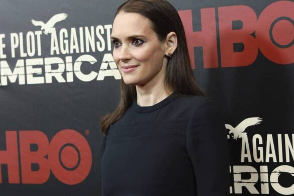 «Winona»: Βιβλίο για τα 20 χρόνια φιλίας του Ρόμπερτ Ριτς με τη Γουινόνα Ράιντερ