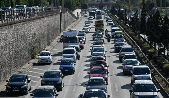 Τέλη κυκλοφορίας: Λήγει σήμερα η προθεσμία – 4 στους 10 δεν τα έχουν πληρώσει