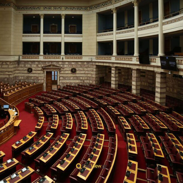 Το φορολογικό ν/σ εισάγεται για συζήτηση στην Ολομέλεια της Βουλής