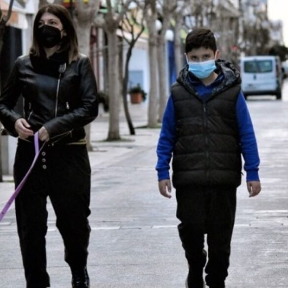 Ποιες περιοχές μπαίνουν από σήμερα στο «βαθύ κόκκινο»