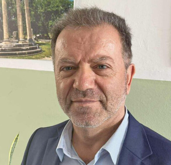 Δελέγκος για 17χρονες: «Δεν υπάρχει δυνατότητα για έναν ψυχολόγο σε κάθε σχολείο»