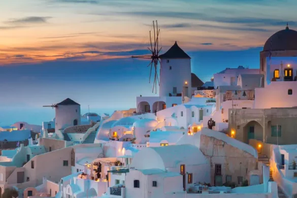 Πώς ξεκίνησε η διεθνής επιβατική κίνηση για Μύκονο και Σαντορίνη