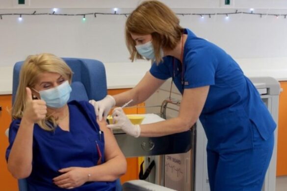 Άρχισε ο εμβολιασμός στη χώρα μας