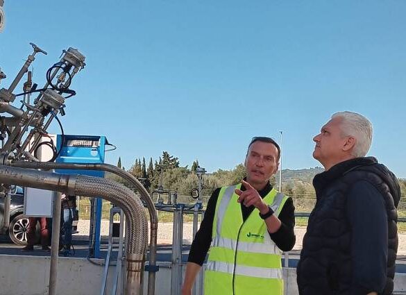 Ο Αντιπεριφερειάρχης Φ. Ζαΐμης στην εγκατάσταση των δεξαμενών υγροποιημένου φυσικού αερίου στην ΒΙΠΕ