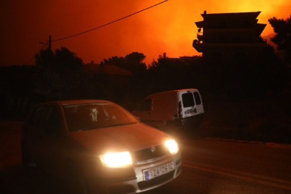 Αυτοκτόνησε 84χρονος στην Ανθούσα-Που είναι ενεργά τα μέτωπα της πυρκαγιάς
