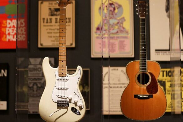 Τιμή «ρεκόρ» για τις κιθάρες των Έρικ Κλάπτον και Κερτ Κομπέιν σε δημοπρασία