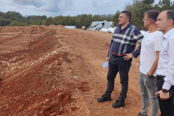 Επίσκεψη του Αντιπεριφερειάρχη Λάμπρου Δημητρογιάννη στα έργα βελτίωσης του ΧΥΤΑ Παλαίρου