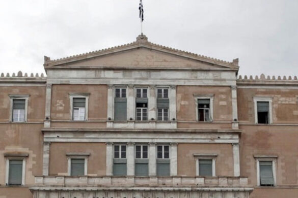 Στην Βουλή τις επόμενες ώρες το φορολογικό νομοσχέδιο