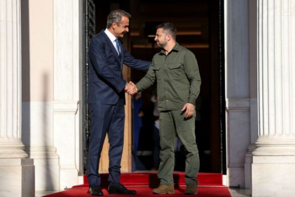 Συνάντηση του Κυρ. Μητσοτάκη με τον Β. Ζελένσκι στο Μέγαρο Μαξίμου