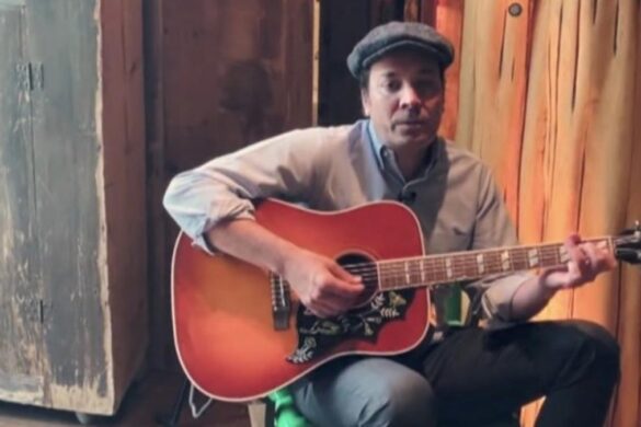 Ύμνο» στην καραντίνα έκανε ο Jimmy Fallon το κλασικό «Carolina in My Mind»
