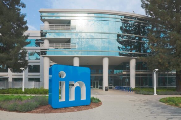 LinkedIn: Με ΑΙ θα διευκολύνει τις επιχειρήσεις να βρουν τον κατάλληλο υποψήφιο