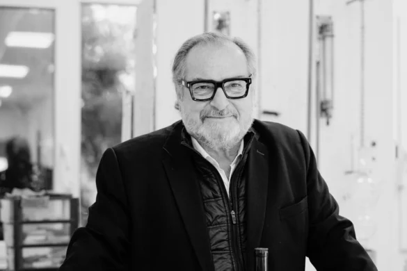 Πέθανε ο παγκοσμίου φήμης οινολόγος Michel Rolland, σε ηλικία 79 ετών