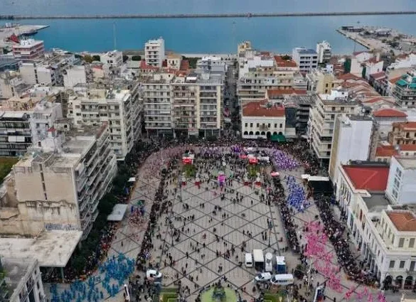 Ορίστηκε η Γνωμοδοτική Επιτροπή του Πατρινού Καρναβαλιού 2025