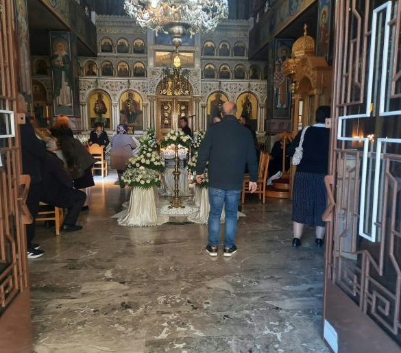 Πάτρα: Σε κλίμα συγκίνησης το τελευταίο «αντίο» στον Δημήτρη Κύζα (Φώτο)