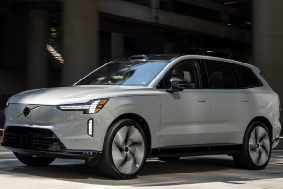 Η Volvo Cars πουλά το 30% των μετοχών της Lynk & Co στη Zeekr