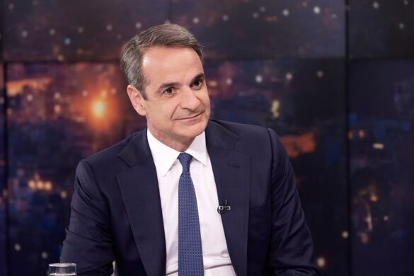 Μητσοτάκης στο Bloomberg: Ηρθε η ώρα να τεθούν περιορισμοί στα κρουαζιερόπλοια στα δημοφιλή νησιά