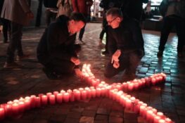 Σειρά δράσεων του δήμου Αθηναίων στη μάχη κατά του AIDS